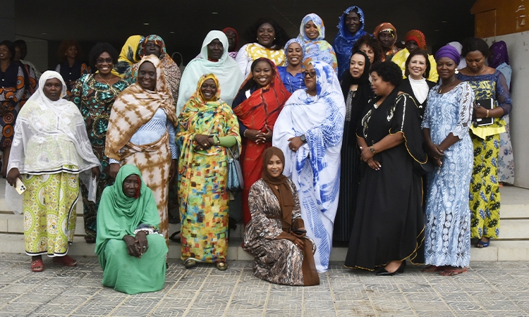 Les femmes parlementaires visitent le Musée national et la Maison de la femme